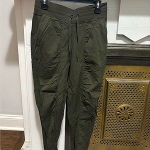lululemon mid-rise dance joggers